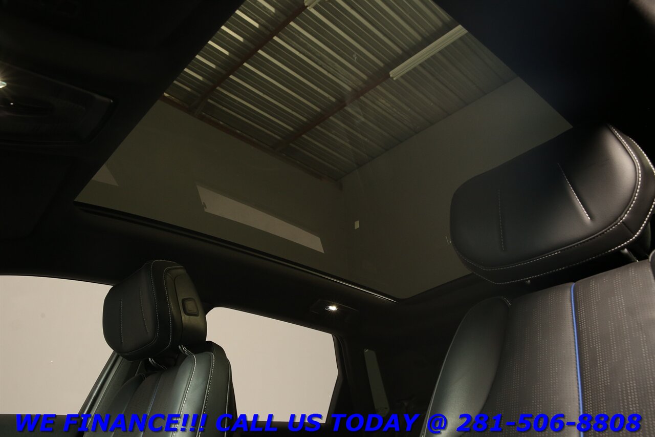 2024 Cadillac LYRIQ 2024 Sport NAV PANO ADAPT BLIND HEATSEAT 41K MLS   - Photo 10 - Houston, TX 77031