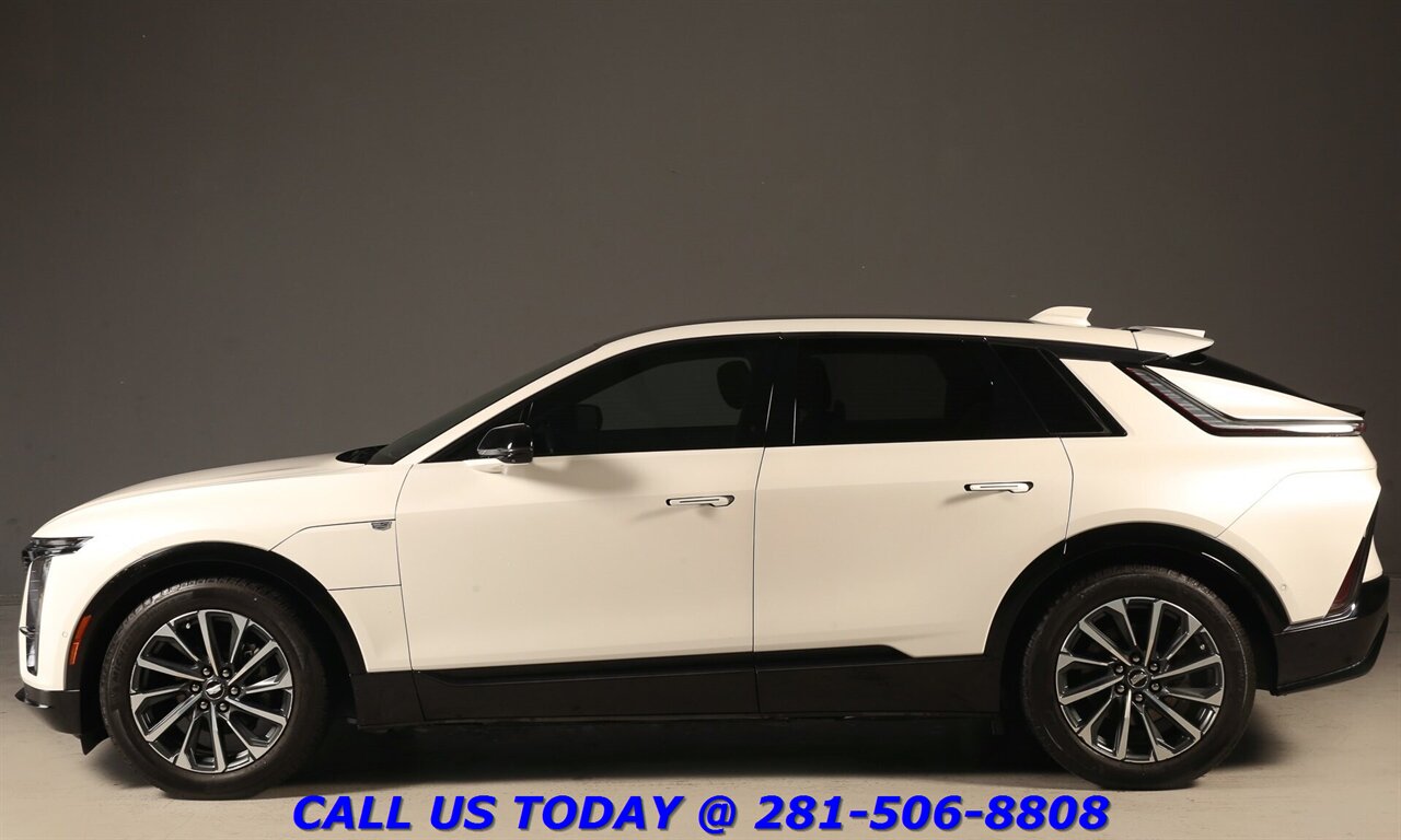 2024 Cadillac LYRIQ 2024 Sport NAV PANO ADAPTcruise CARPLAY WARRANTY - Photo 30 - Houston, TX 77031