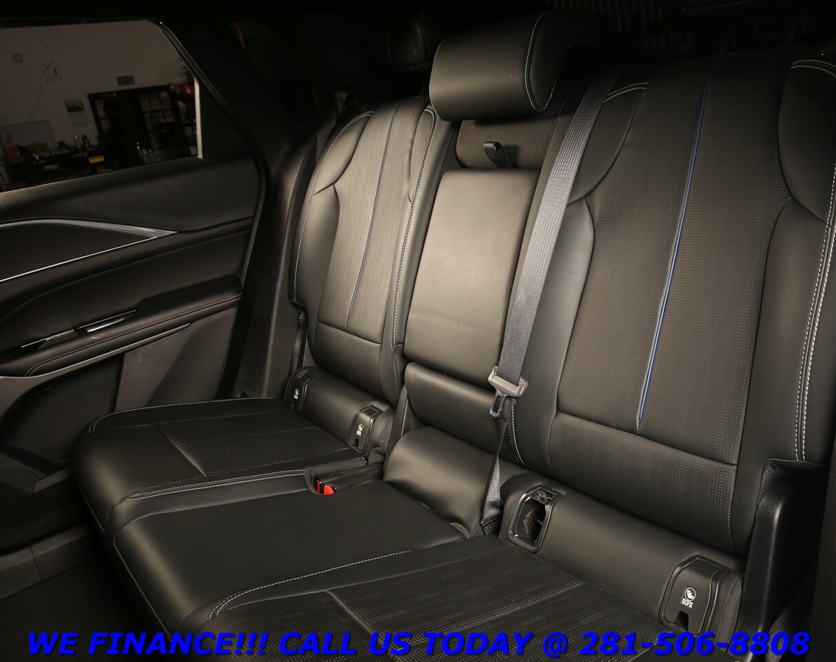2024 Cadillac LYRIQ 2024 Sport NAV PANO ADAPT BLIND HEATSEAT 41K MLS   - Photo 22 - Houston, TX 77031