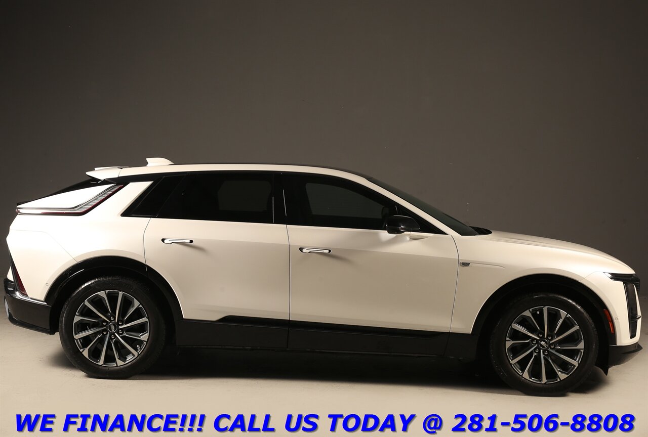2024 Cadillac LYRIQ 2024 Sport NAV PANO ADAPT BLIND HEATSEAT 41K MLS   - Photo 29 - Houston, TX 77031