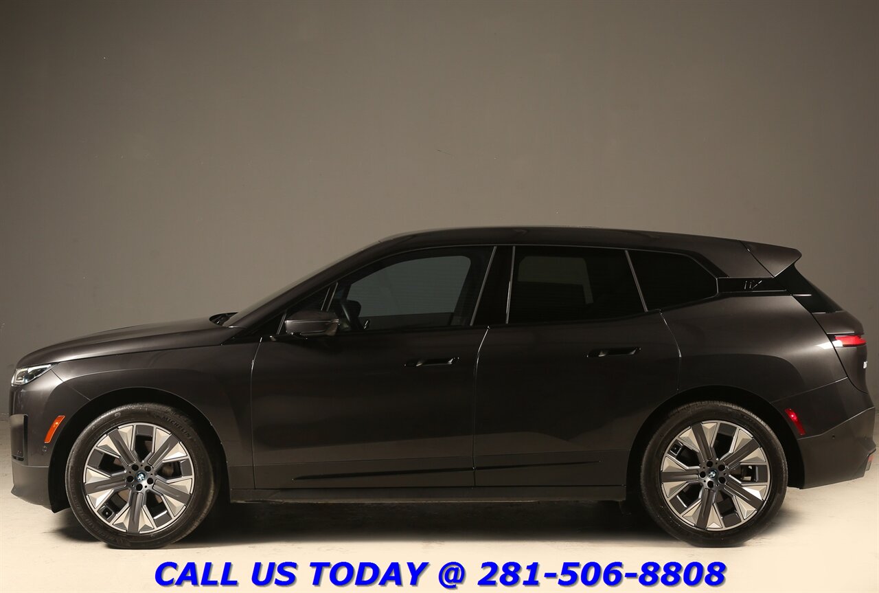2023 BMW iX 2023 xDrive50 AWD ACTVE-CRUISE NAV PANO BLIS - Photo 30 - Houston, TX 77031