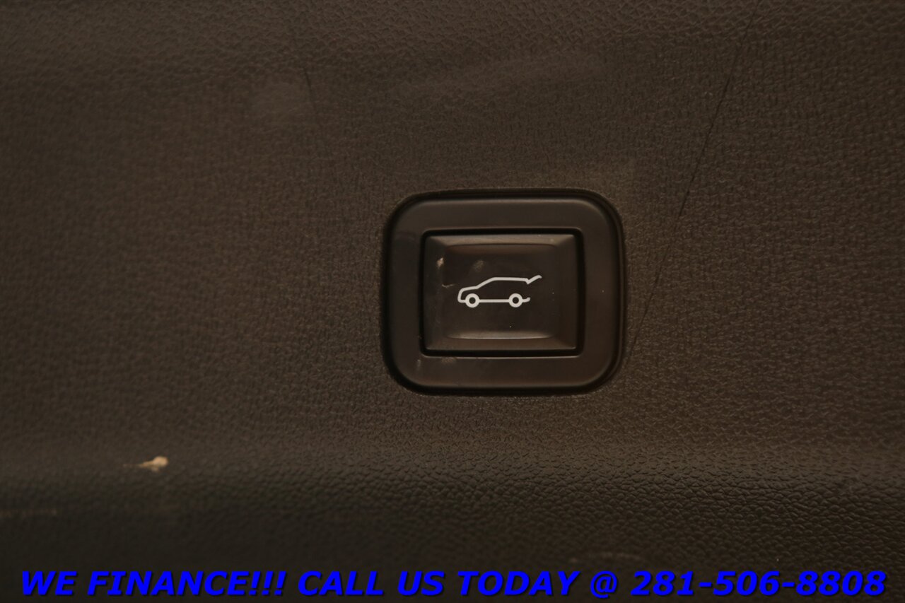 2021 Chevrolet Suburban 2021 LT CARPLAY 7PASS CAPTAINS HEATSEAT BOSE CAM   - Photo 23 - Houston, TX 77031