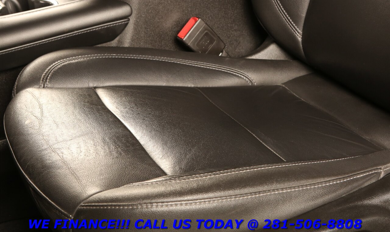 2021 Chevrolet Suburban 2021 LT CARPLAY 7PASS CAPTAINS HEATSEAT BOSE CAM   - Photo 12 - Houston, TX 77031