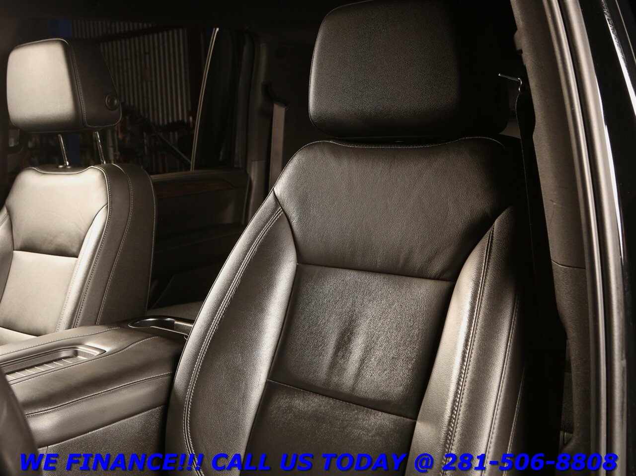 2021 Chevrolet Suburban 2021 LT CARPLAY 7PASS CAPTAINS HEATSEAT BOSE CAM   - Photo 11 - Houston, TX 77031