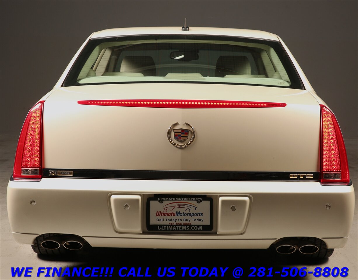 2008 Cadillac DTS 2008 LEATHER HEAT/COOL SEAT WOOD 17 "ALLOYS   - Photo 5 - Houston, TX 77031