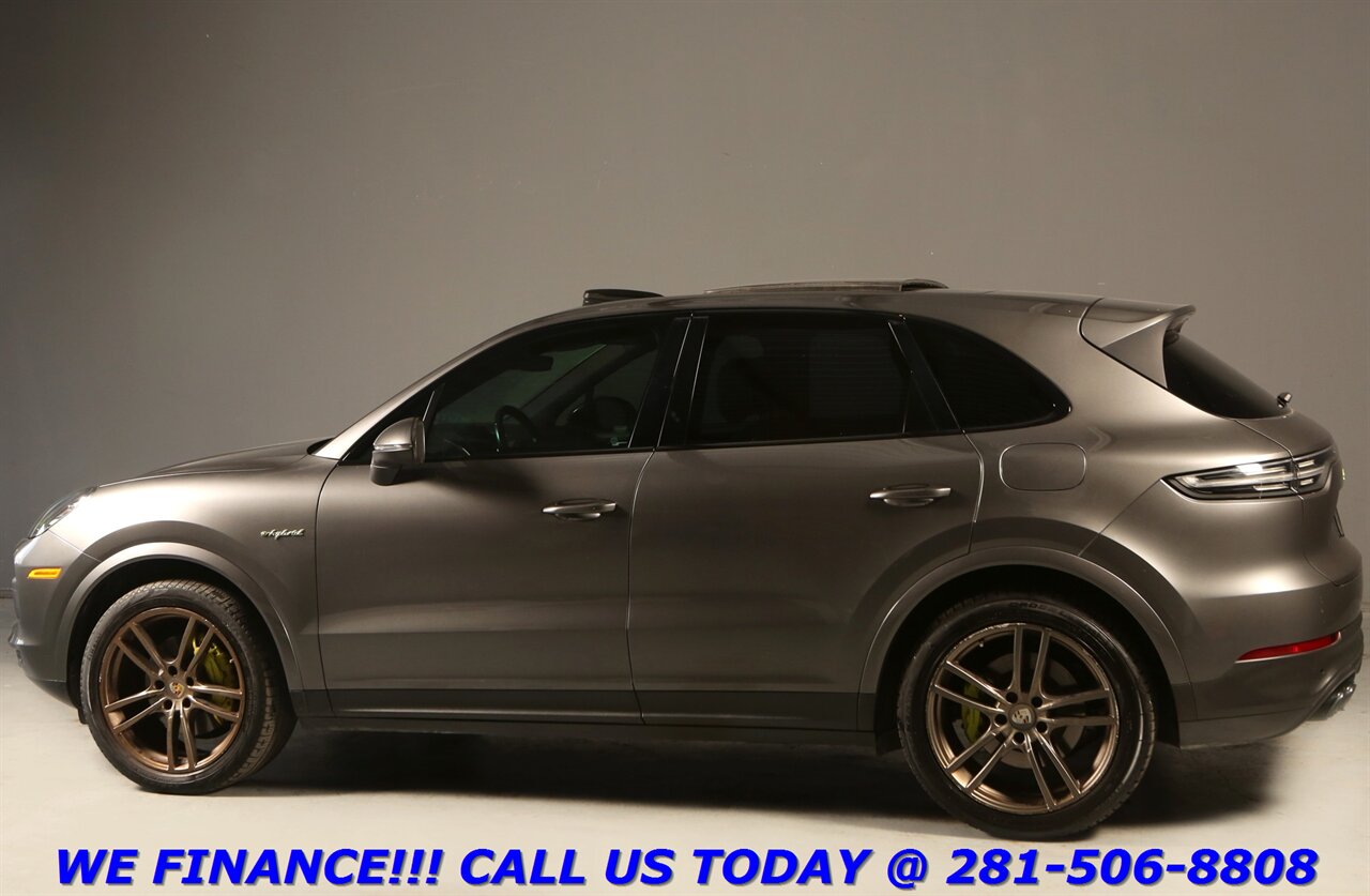 2019 Porsche Cayenne 2019 E-Hybrid AWD NAV PANO LANE BOSE CAMERA - Photo 4 - Houston, TX 77031