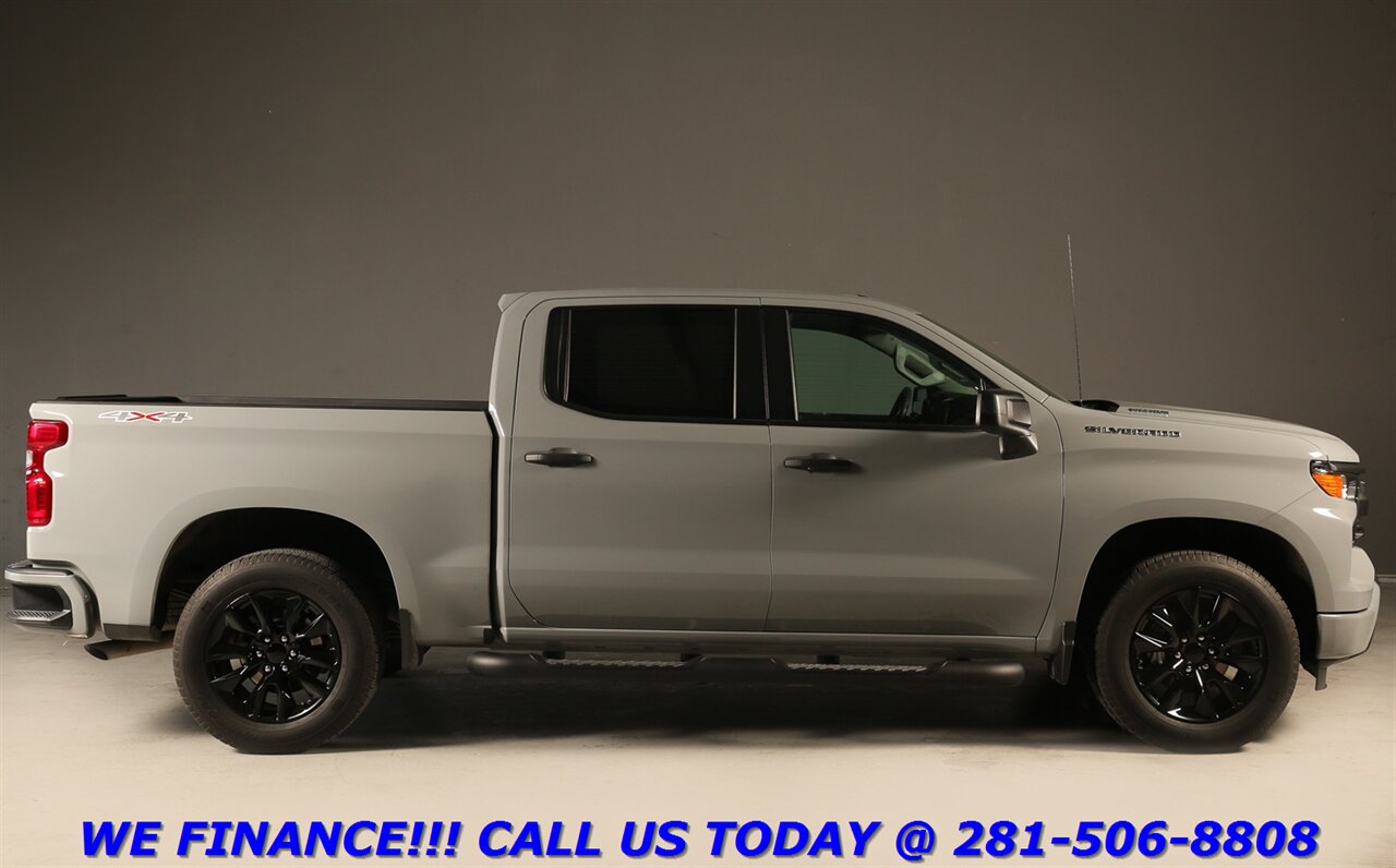 2025 Chevrolet Silverado 1500 2025 Custom 4x4 CREW CARPLAY CAM 9K MLS SLATE GRAY   - Photo 7 - Houston, TX 77031