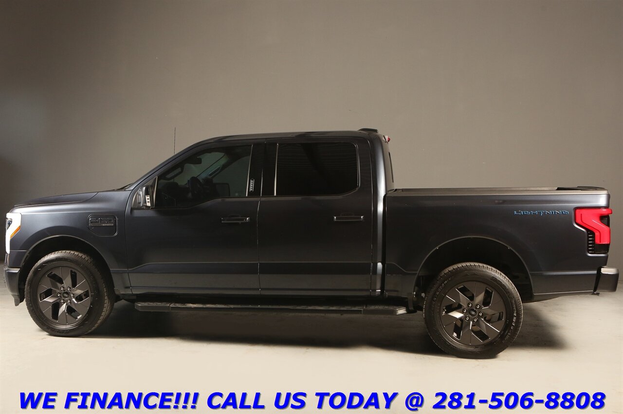 2022 Ford F-150 2022 LIGHTNING EV LARIAT CREW 4x4 LEATHER TRAILER   - Photo 4 - Houston, TX 77031