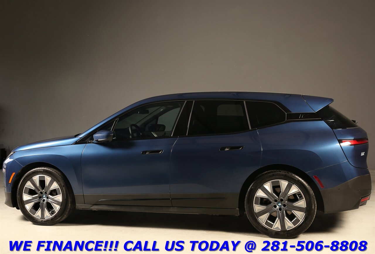 2023 BMW iX 2023 xDrive50 AWD ULT2 PKG HUD PANO ACT CRUISE 42K   - Photo 4 - Houston, TX 77031