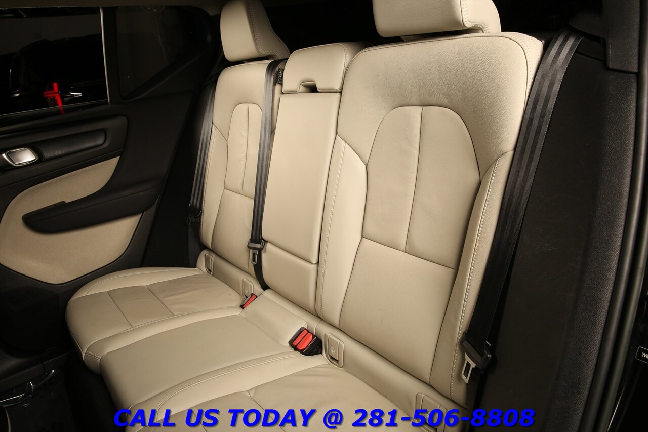 2023 Volvo XC40 2023 B5 Plus Bright Theme AWD NAV PANO BLIND - Photo 23 - Houston, TX 77031