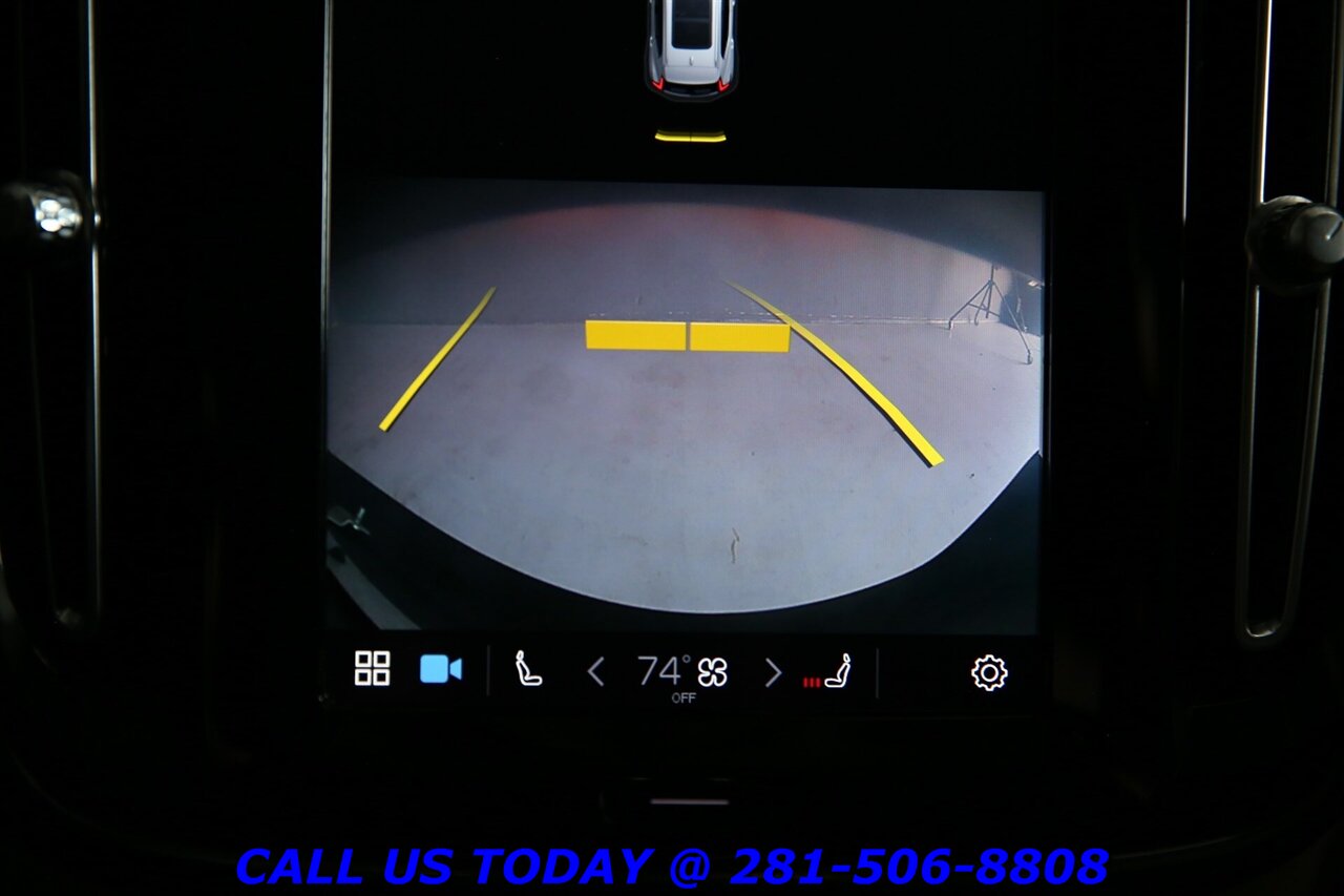 2023 Volvo XC40 2023 B5 Plus Bright Theme AWD NAV PANO BLIND - Photo 19 - Houston, TX 77031