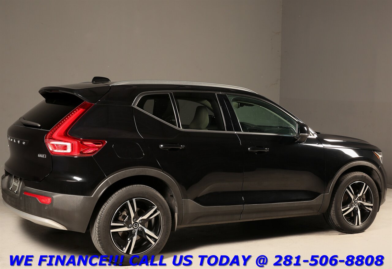 2023 Volvo XC40 2023 B5 Plus Bright Theme AWD NAV PANO BLIND   - Photo 6 - Houston, TX 77031
