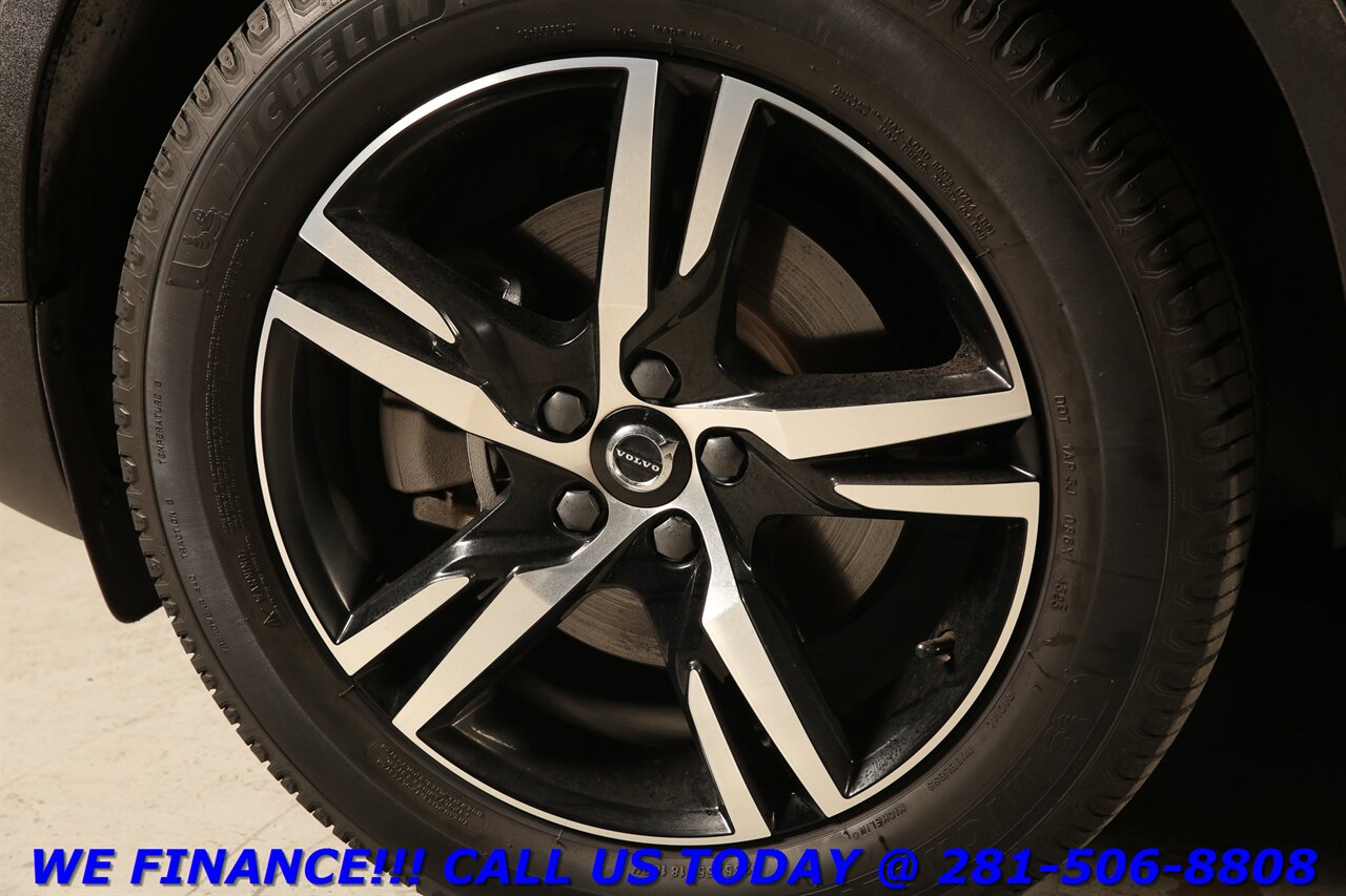 2023 Volvo XC40 2023 B5 Plus Bright Theme AWD NAV PANO BLIND   - Photo 24 - Houston, TX 77031