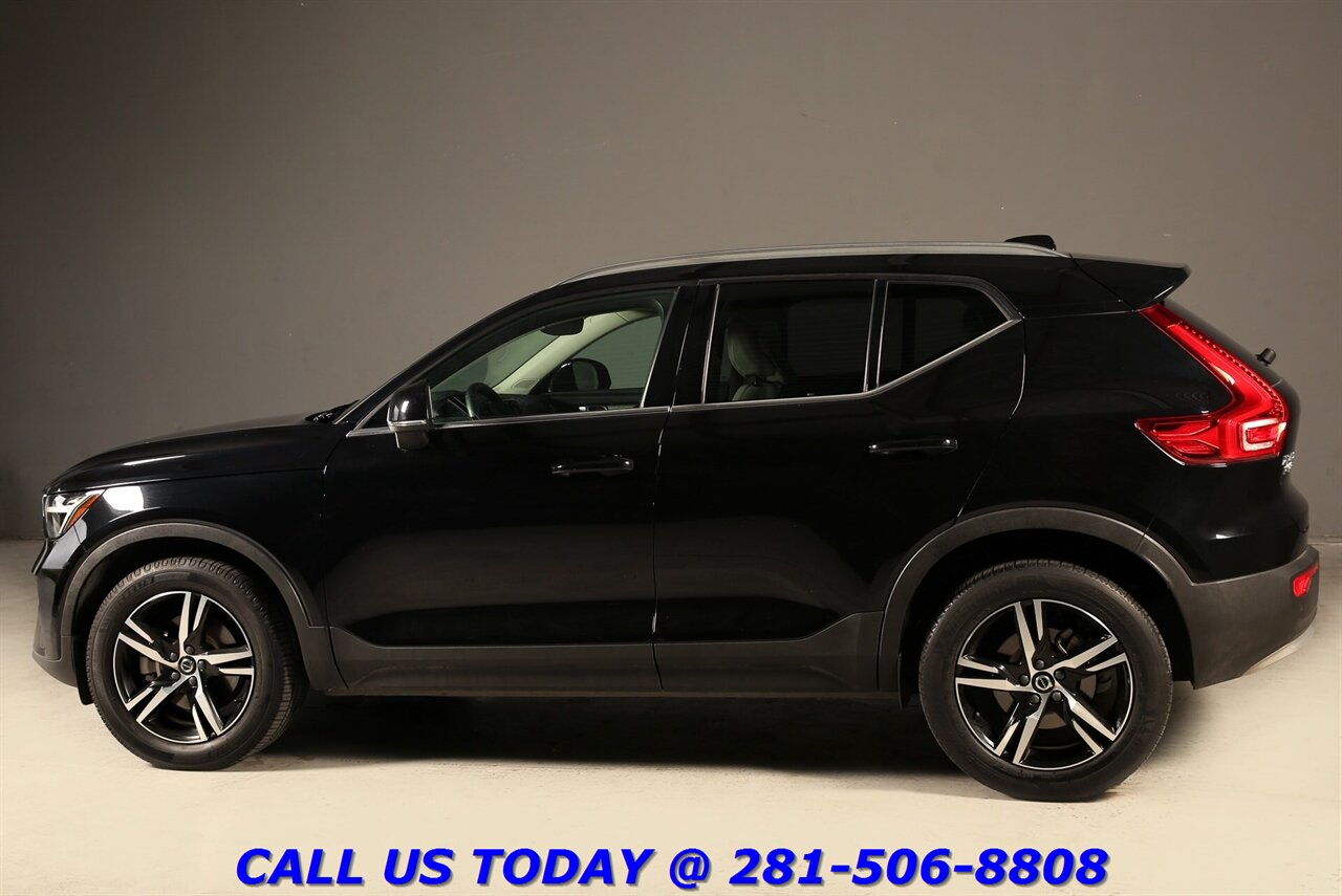 2023 Volvo XC40 2023 B5 Plus Bright Theme AWD NAV PANO BLIND - Photo 4 - Houston, TX 77031
