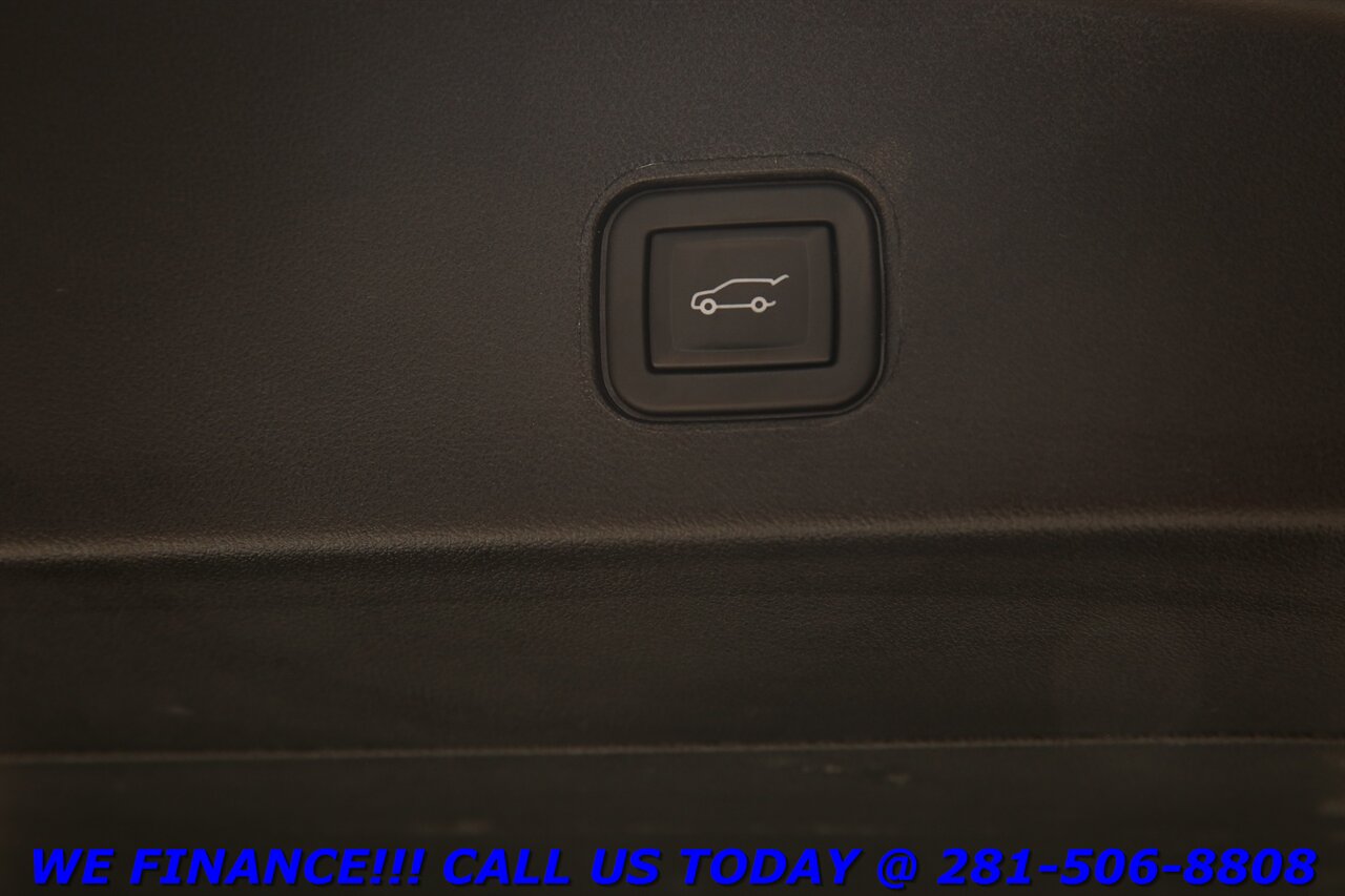 2024 Cadillac LYRIQ 2024 Luxury NAV HUD ADAPT CRUISE PANOROOF 19K MLS   - Photo 28 - Houston, TX 77031