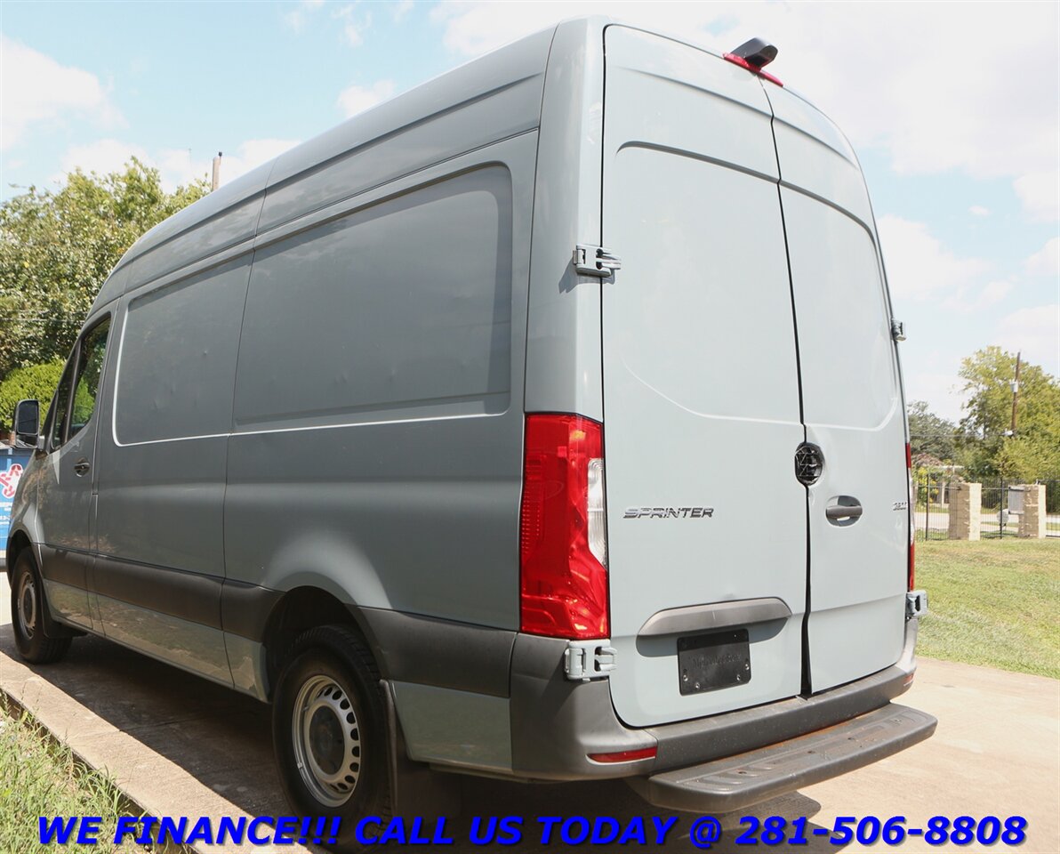 2023 Mercedes-Benz Sprinter 2023 2500 DIESEL CARGO VAN HIGH ROOF COMMERCIAL   - Photo 4 - Houston, TX 77031