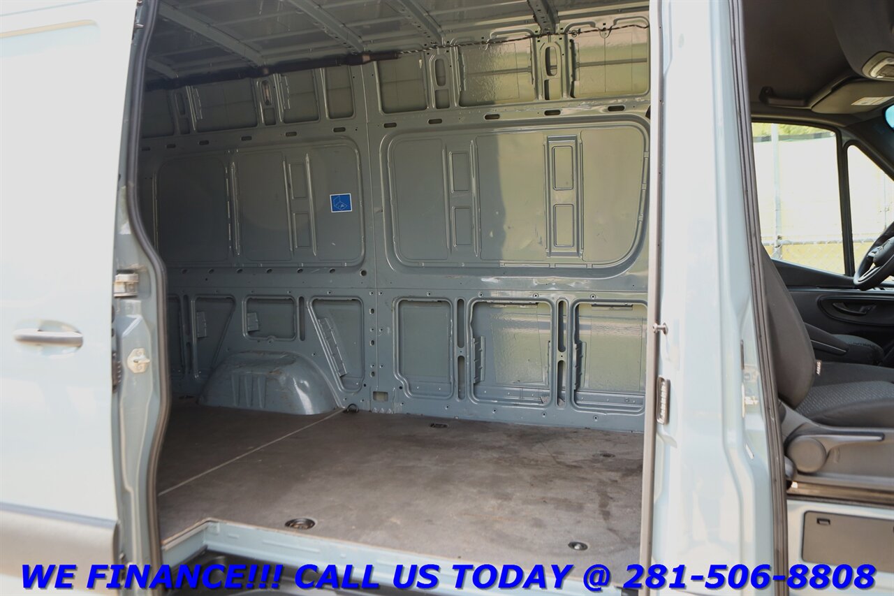 2023 Mercedes-Benz Sprinter 2023 2500 DIESEL CARGO VAN HIGH ROOF COMMERCIAL   - Photo 20 - Houston, TX 77031