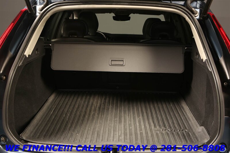 used 2023 Volvo XC60 car, priced at $28,995