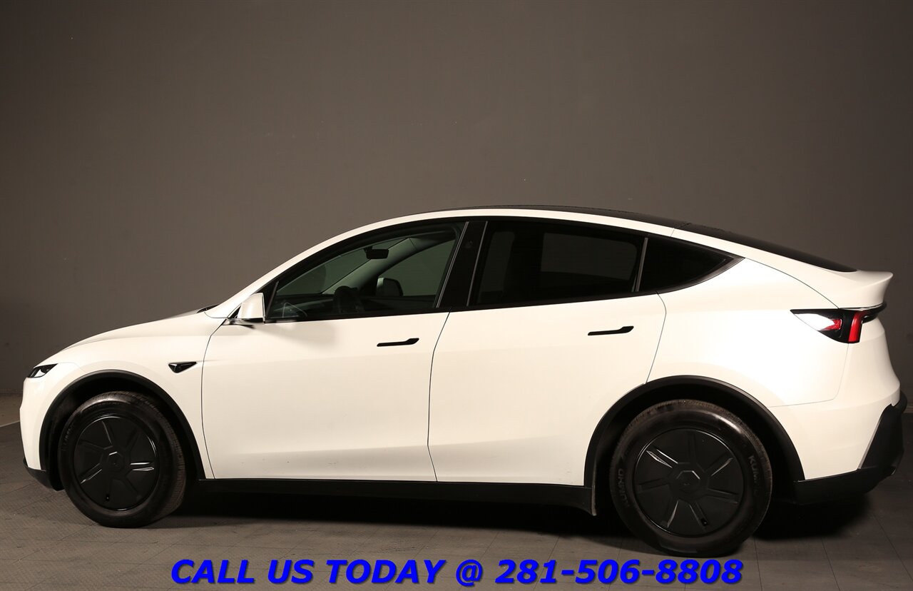 2026 Tesla Model Y LONG RANGE FSD4 Ai AUTOPILOT HEATSEAT 5K Mi - Photo 4 - Houston, TX 77031
