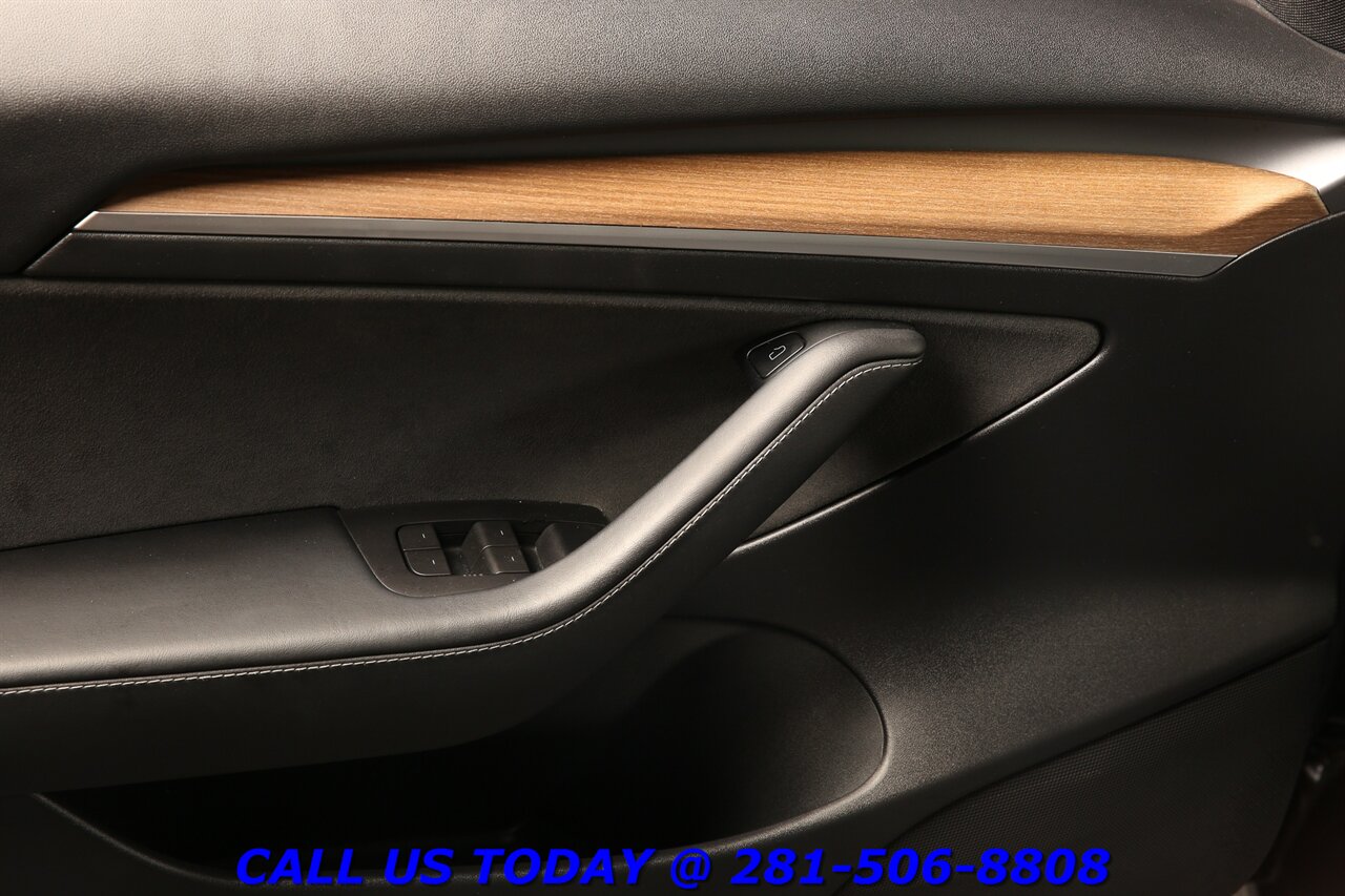 2022 Tesla Model 3 Long Range FSD Ai AUTOPILOT ACCEL BOOST PANO68K - Photo 9 - Houston, TX 77031