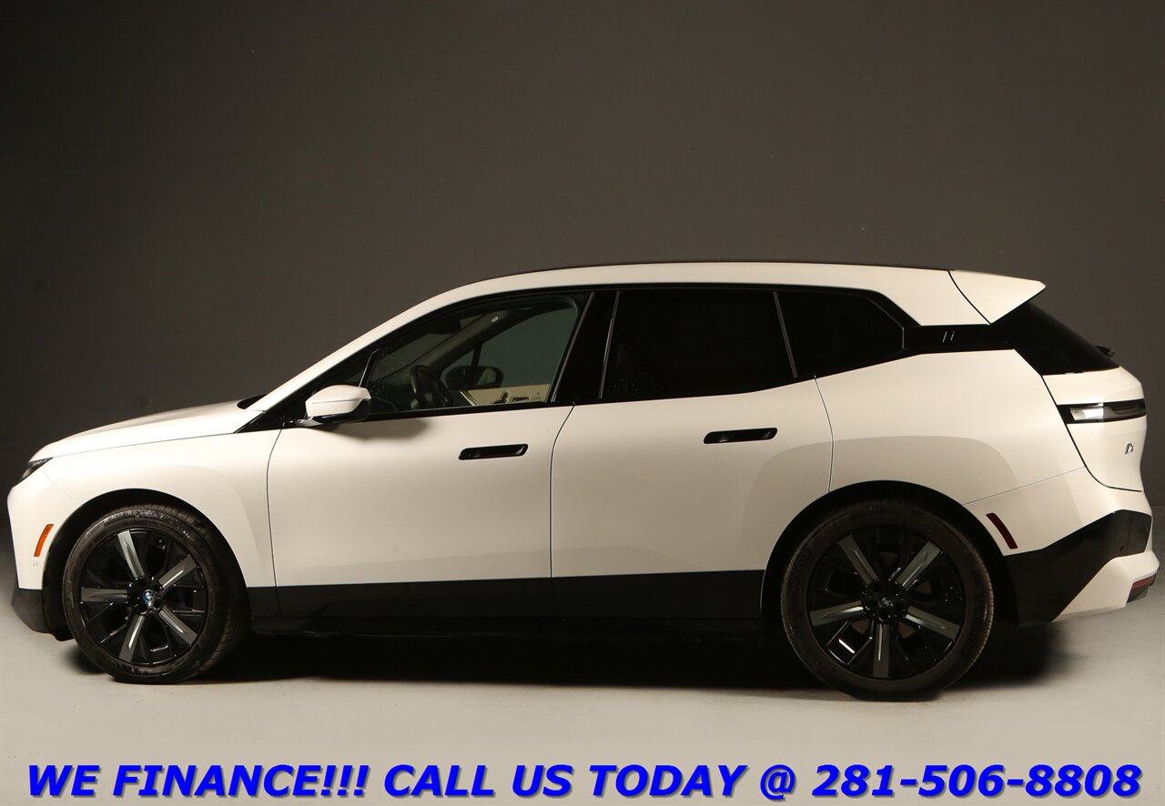 2023 BMW iX 2023 xDrive50 AWD PREM SPORT PKG NAV HUD 28K MLS - Photo 3 - Houston, TX 77031