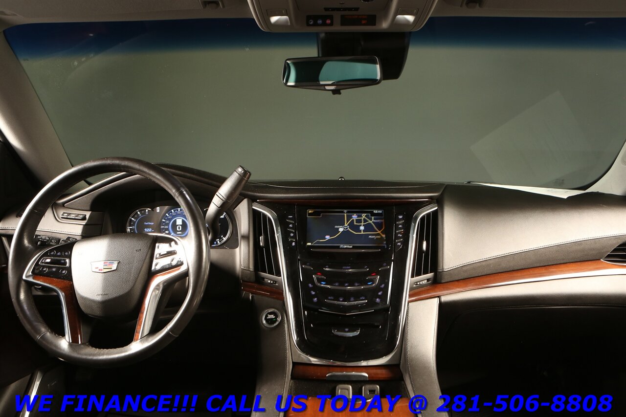 2018 Cadillac Escalade 2018 ESV Luxury NAV HUD SUN BLIND 3RD ROW 81K - Photo 3 - Houston, TX 77031