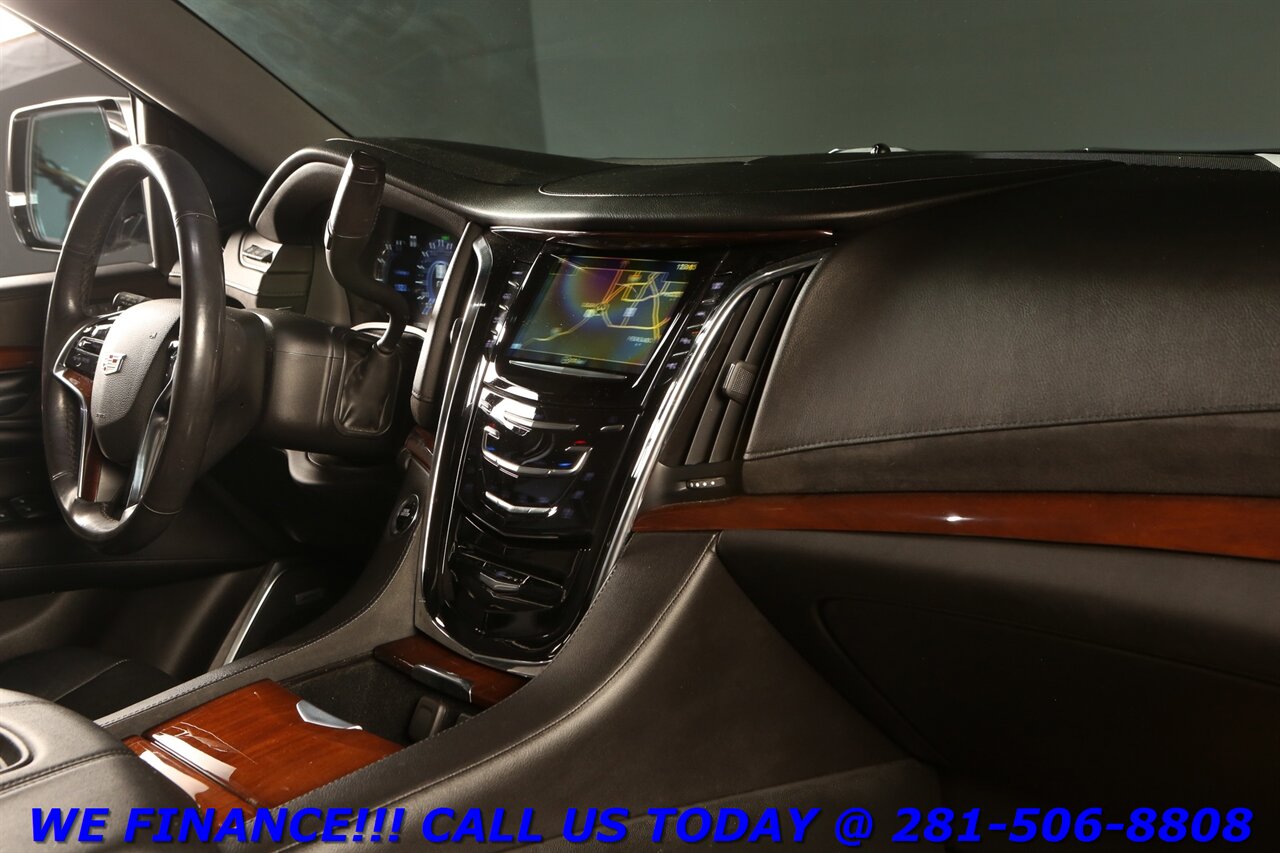 2018 Cadillac Escalade 2018 ESV Luxury NAV HUD SUN BLIND 3RD ROW 81K - Photo 20 - Houston, TX 77031