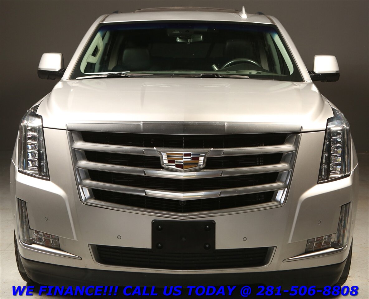 2018 Cadillac Escalade 2018 ESV Luxury NAV HUD SUN BLIND 3RD ROW 81K - Photo 8 - Houston, TX 77031