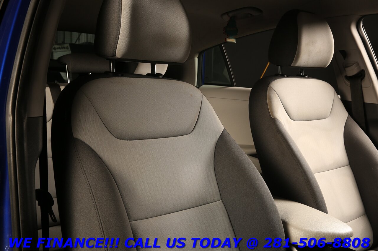 2020 Hyundai IONIQ 2020 SE ELECTRIC 170 RANGE CARPLAY LANE CAM 72K ML   - Photo 20 - Houston, TX 77031