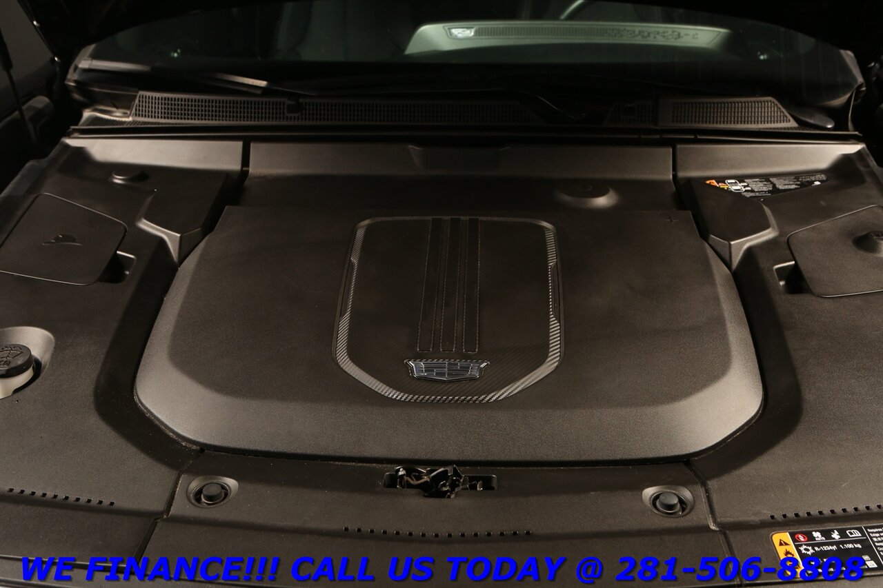 2024 Cadillac LYRIQ 2024 Sport 1 PANO ADAPT CRUISE BLIND HEATSEAT 19K - Photo 25 - Houston, TX 77031