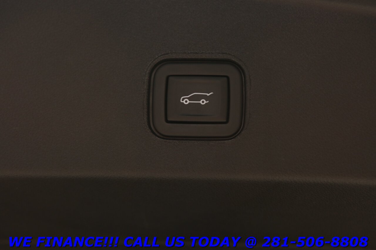 2024 Cadillac LYRIQ 2024 Sport 1 PANO ADAPT CRUISE BLIND HEATSEAT 19K - Photo 23 - Houston, TX 77031