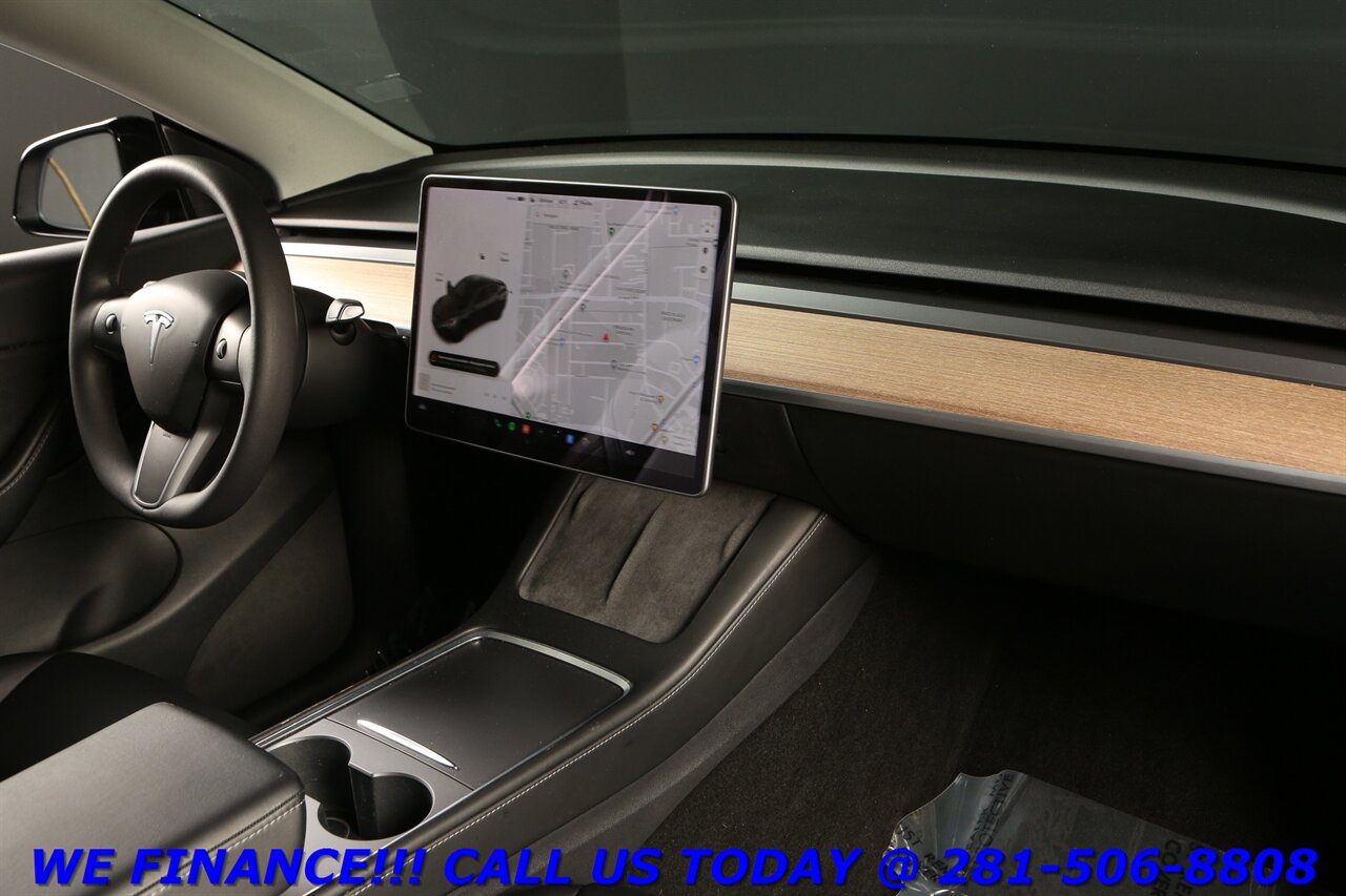 2022 Tesla Model Y 2022 Long Range AWD FSD3 ACCEL BOOST AUTOPILOT PAN - Photo 19 - Houston, TX 77031