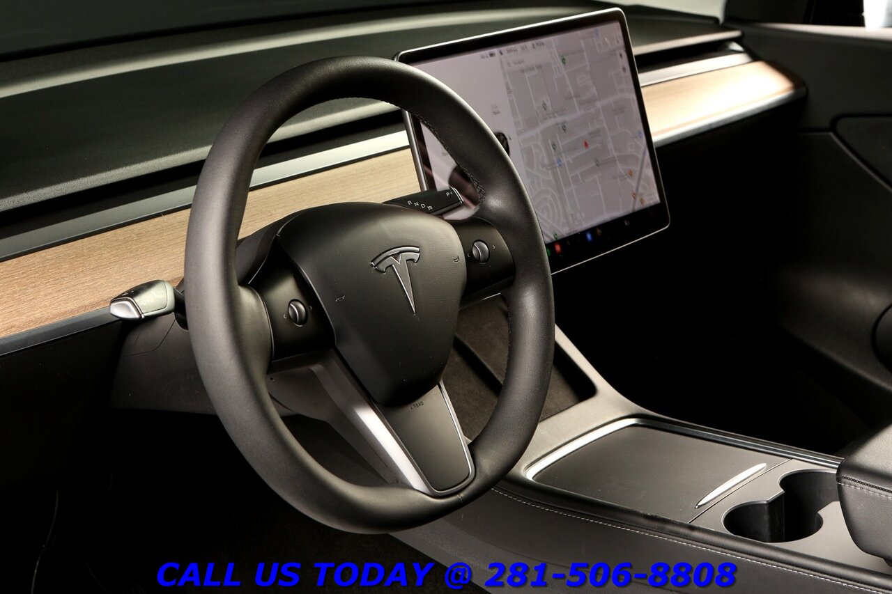 2022 Tesla Model Y 2022 Long Range AWD FSD3 ACCEL BOOST AUTOPILOT PAN   - Photo 9 - Houston, TX 77031