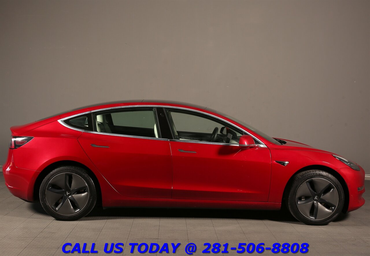 2020 Tesla Model 3 2020 FSD Ai AUTOPILOT NAV RED ON WHITE HEATED SEAT - Photo 26 - Houston, TX 77031