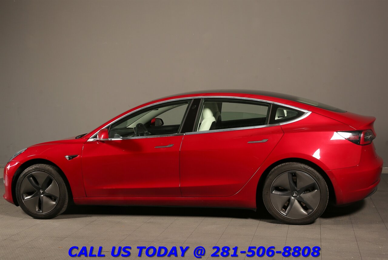 2020 Tesla Model 3 2020 FSD Ai AUTOPILOT NAV RED ON WHITE HEATED SEAT - Photo 4 - Houston, TX 77031