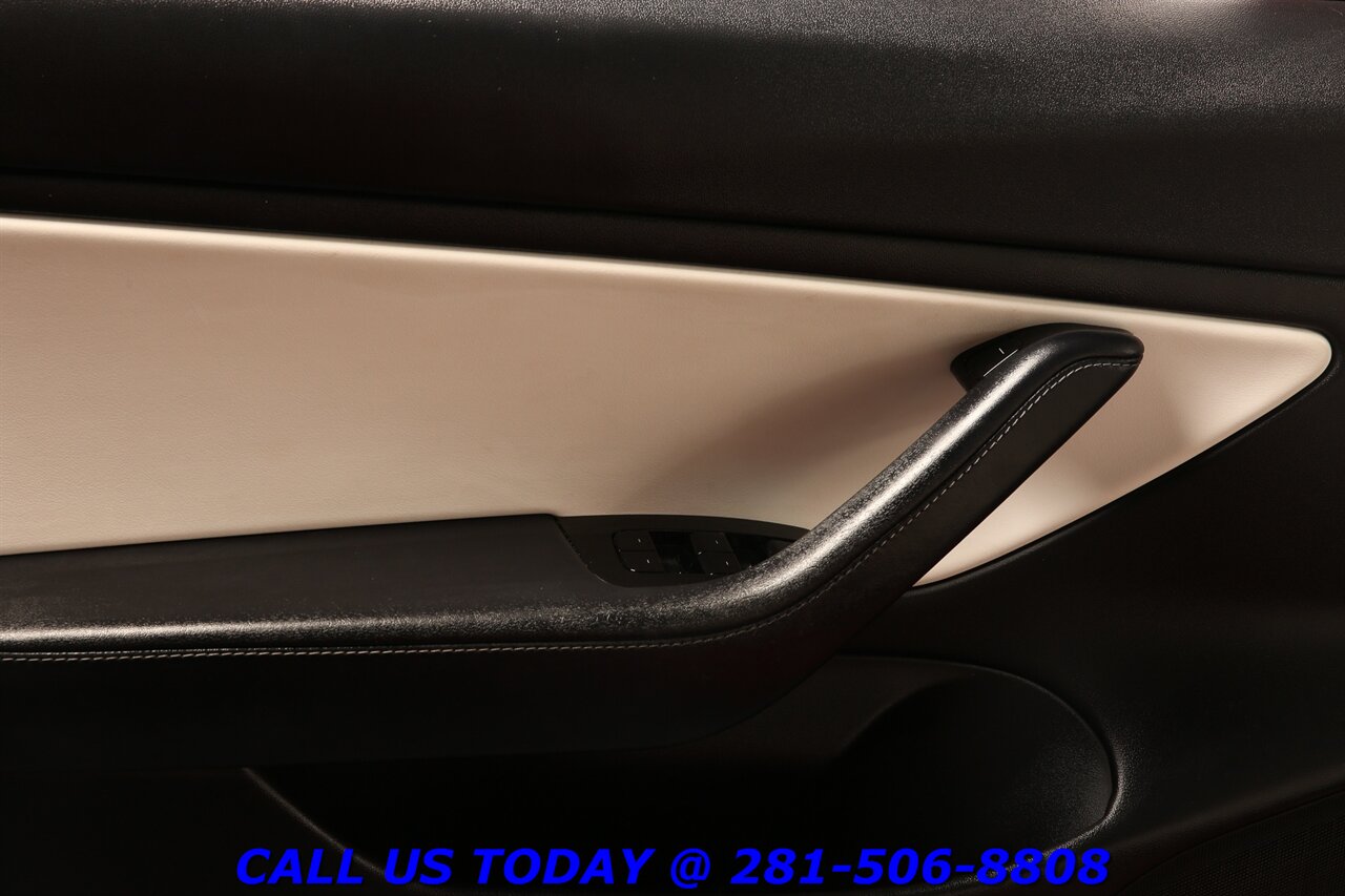 2020 Tesla Model 3 2020 FSD Ai AUTOPILOT NAV RED ON WHITE HEATED SEAT - Photo 9 - Houston, TX 77031