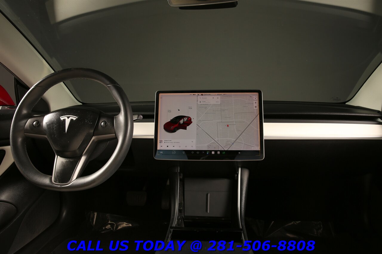 2020 Tesla Model 3 2020 FSD Ai AUTOPILOT NAV RED ON WHITE HEATED SEAT - Photo 3 - Houston, TX 77031