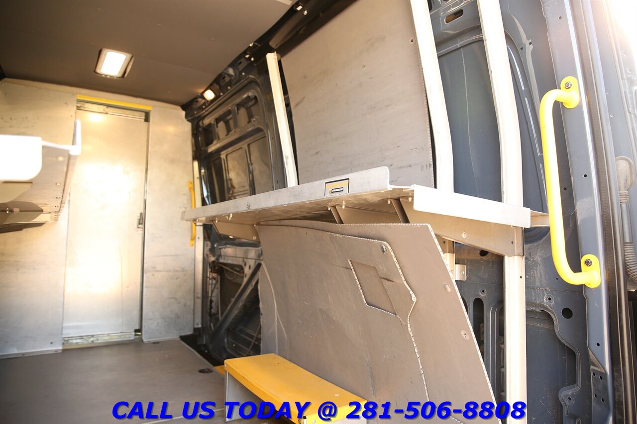 2019 Mercedes-Benz Sprinter 2019 2500 DIESEL CARGO VAN HIGH ROOF CAMERA 80K Mi - Photo 17 - Houston, TX 77031
