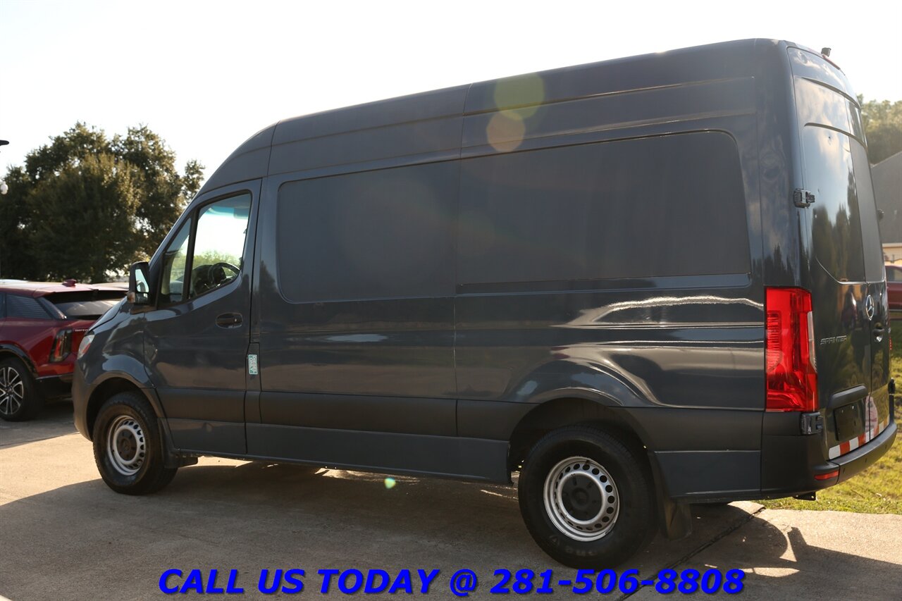 2019 Mercedes-Benz Sprinter 2019 2500 DIESEL CARGO VAN HIGH ROOF CAMERA 80K Mi - Photo 4 - Houston, TX 77031