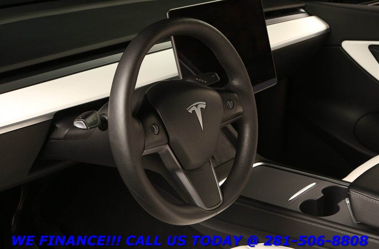 2021 Tesla Model Y 2021 Long Range FSD AWD AUTOPILOT ACCEL PANO 33K   - Photo 10 - Houston, TX 77031