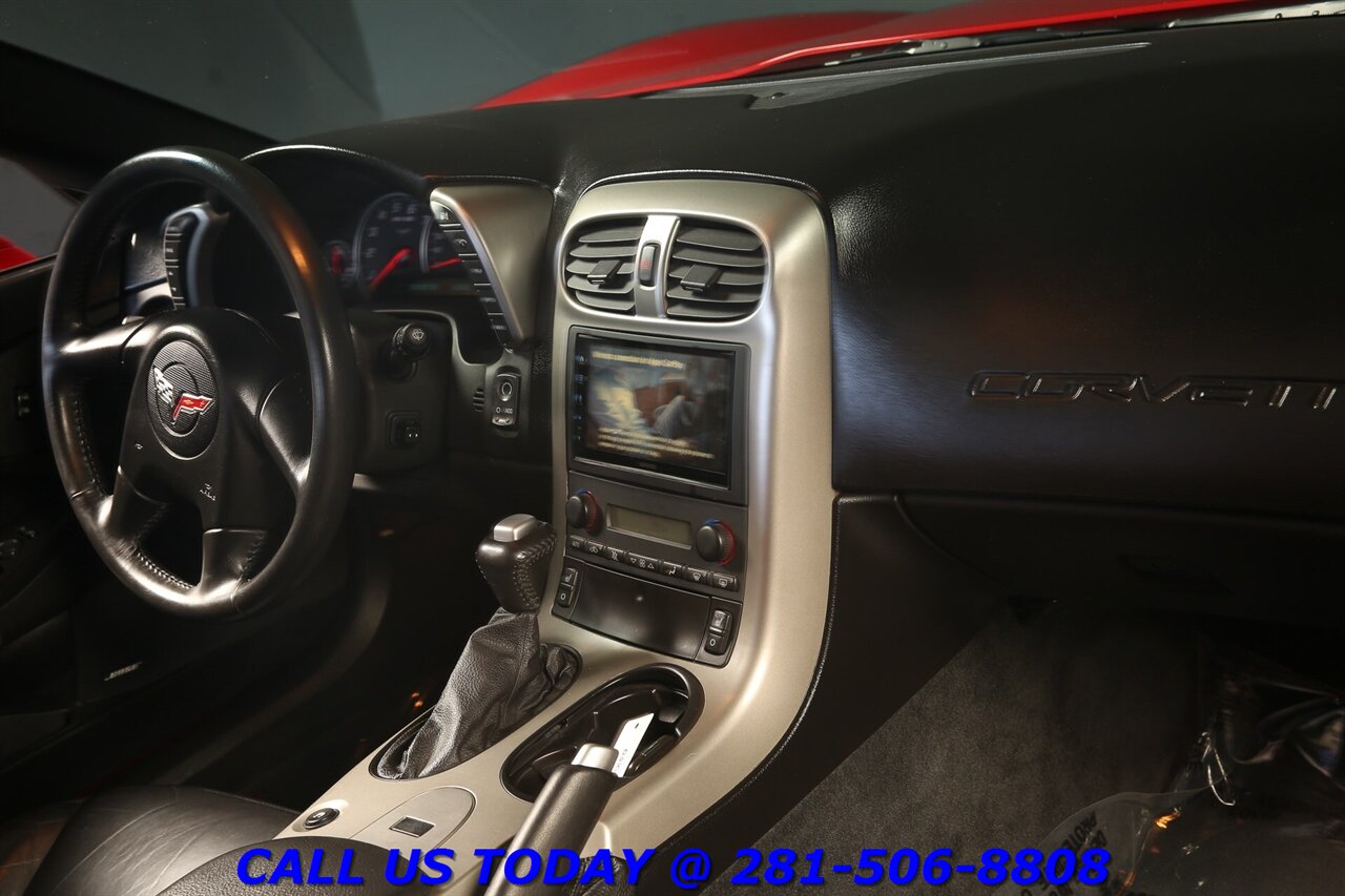 2005 Chevrolet Corvette 2005 CONVERTIBLE CARPLAY HUD HEATSEAT BOSE 62K MLS - Photo 19 - Houston, TX 77031