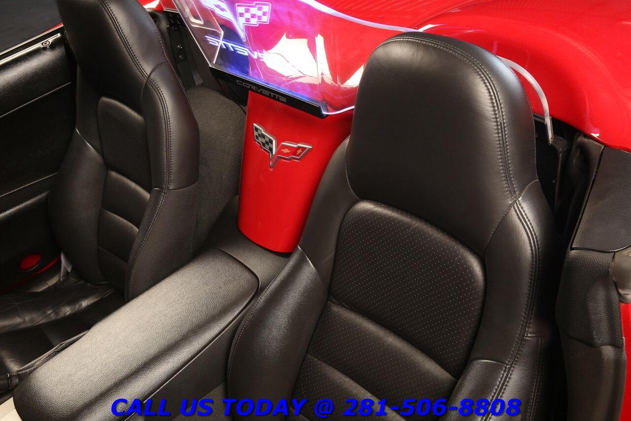 2005 Chevrolet Corvette 2005 CONVERTIBLE CARPLAY HUD HEATSEAT BOSE 62K MLS - Photo 12 - Houston, TX 77031