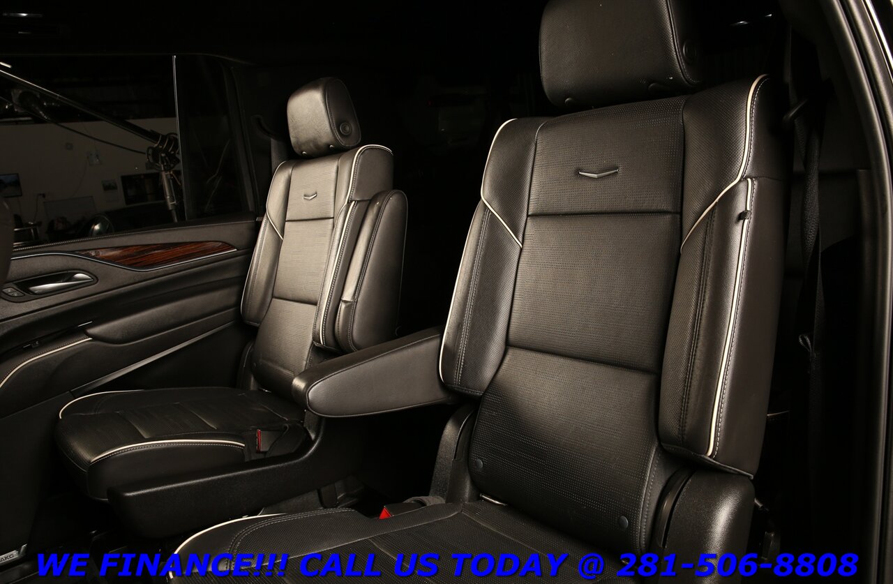 2021 Cadillac Escalade 2021 ESV Premium Luxury PERF TOW PKG NAV HUD PANO   - Photo 22 - Houston, TX 77031