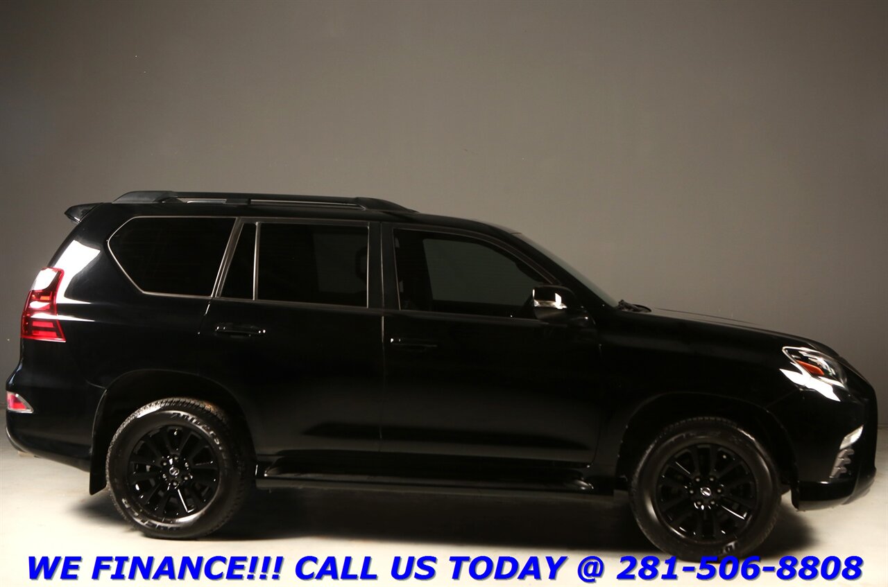 2022 Lexus GX 2022 GX 460 AWD BLACKLINE SPECIAL ED. 7PASS 39K   - Photo 29 - Houston, TX 77031