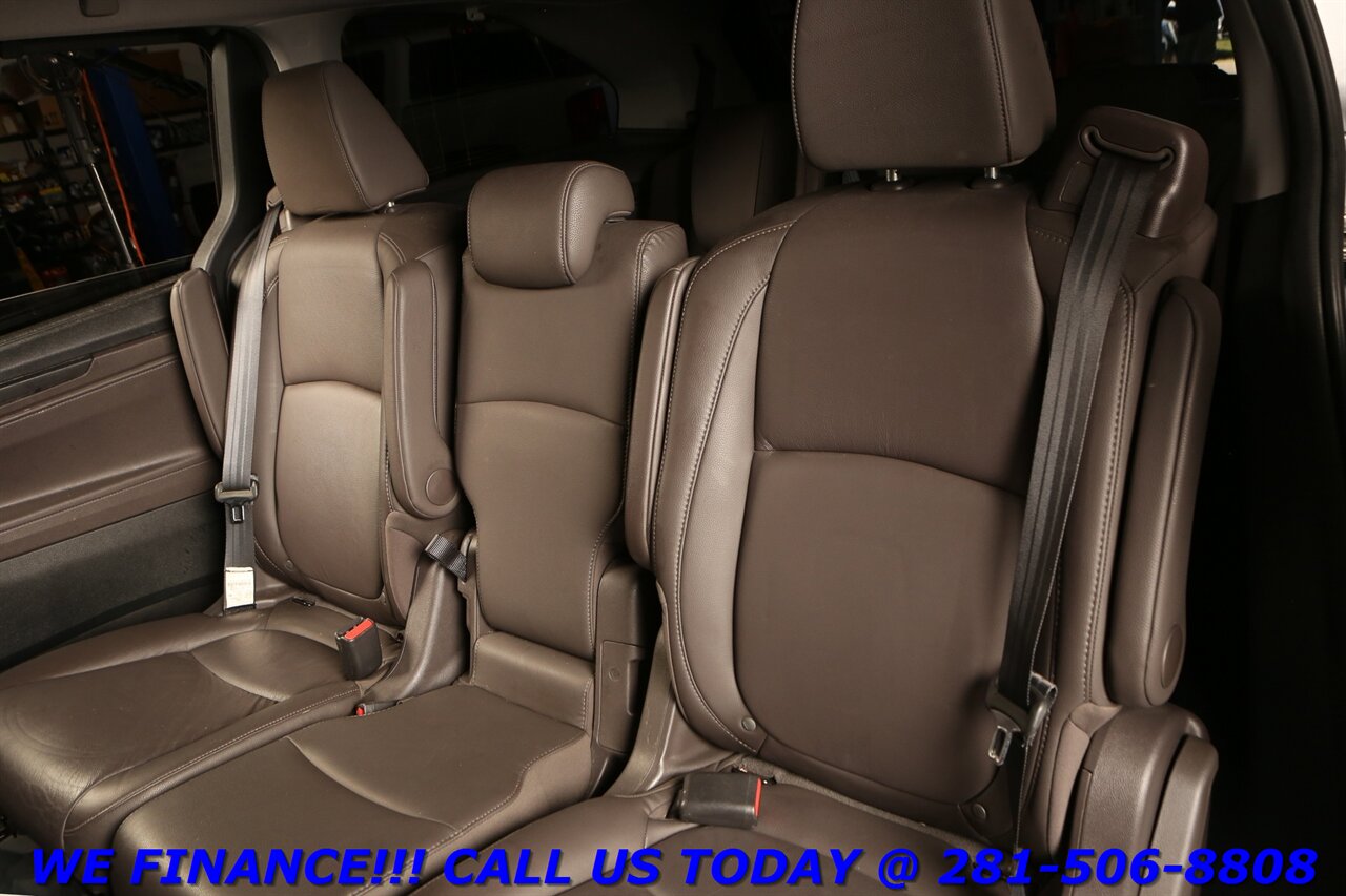 2020 Honda Odyssey 2020 EX-L SUN CARPLAY BLIND HEATSEAT 8PASS 33K   - Photo 22 - Houston, TX 77031