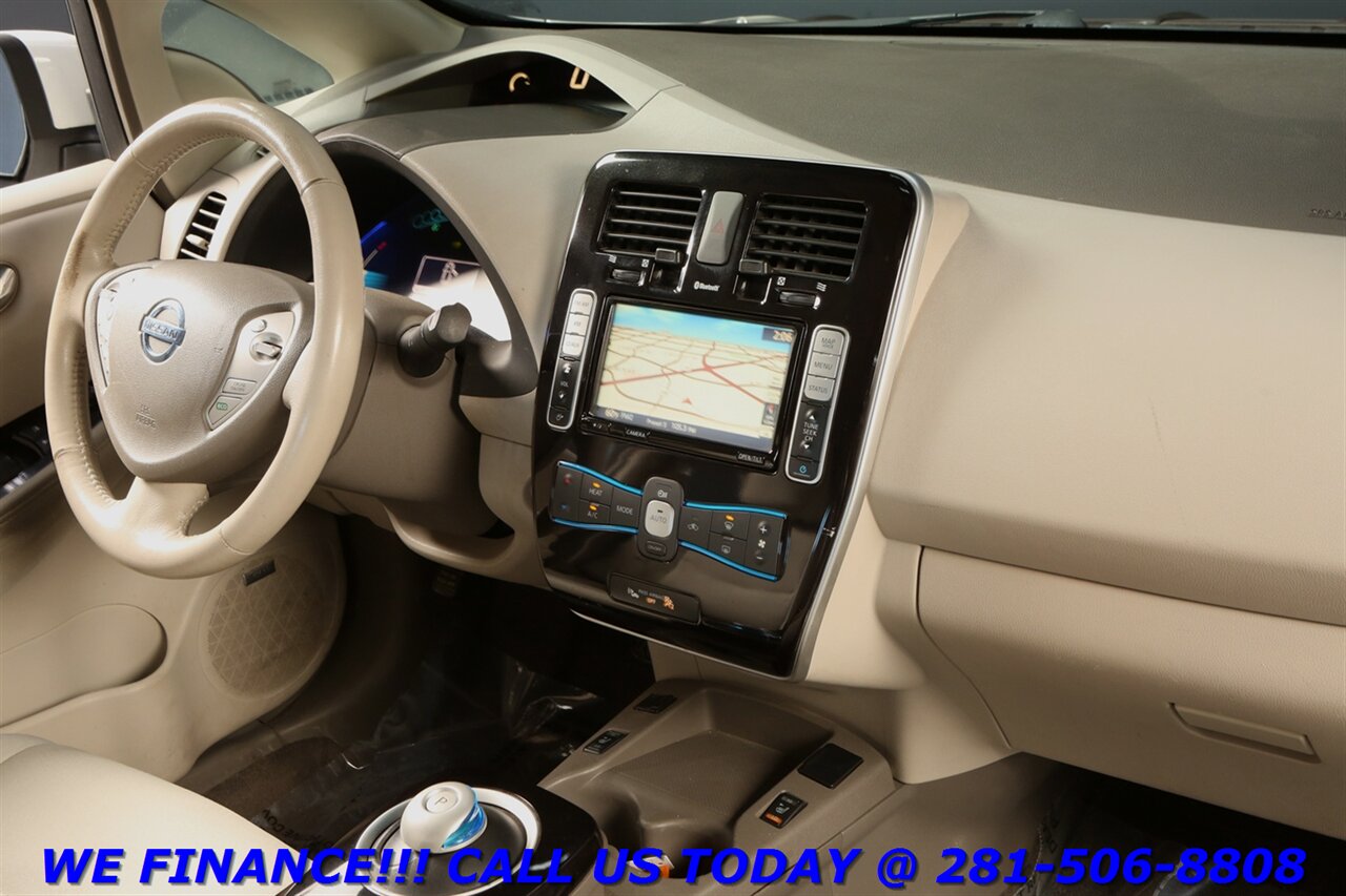 2013 Nissan LEAF 2013 SV PREM PKG NAV HEATSEAT CAMERA 69K MLS - Photo 19 - Houston, TX 77031