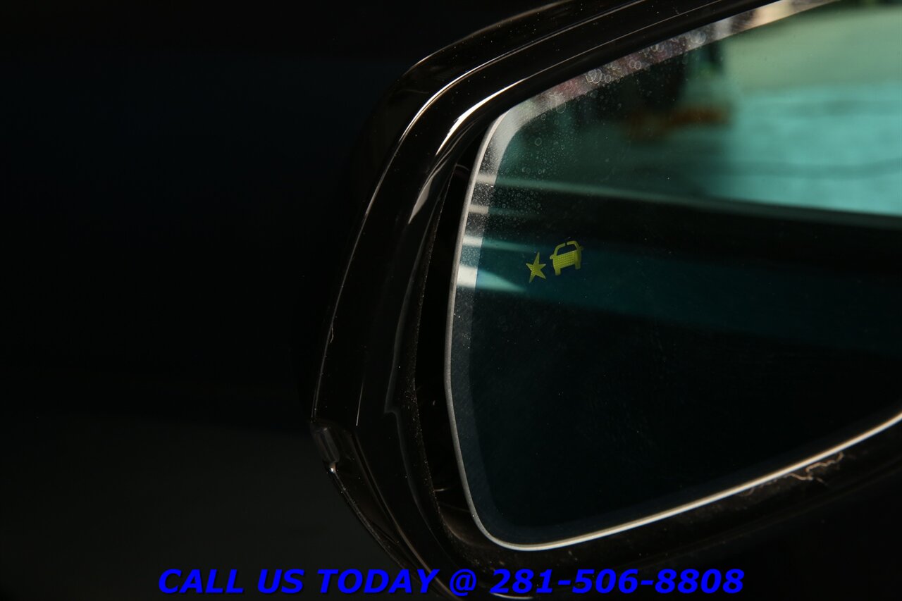 2024 Cadillac LYRIQ 2024 Luxury AWD NAV PANO ADAPTDRIVE CARPLAY 24K Mi - Photo 30 - Houston, TX 77031