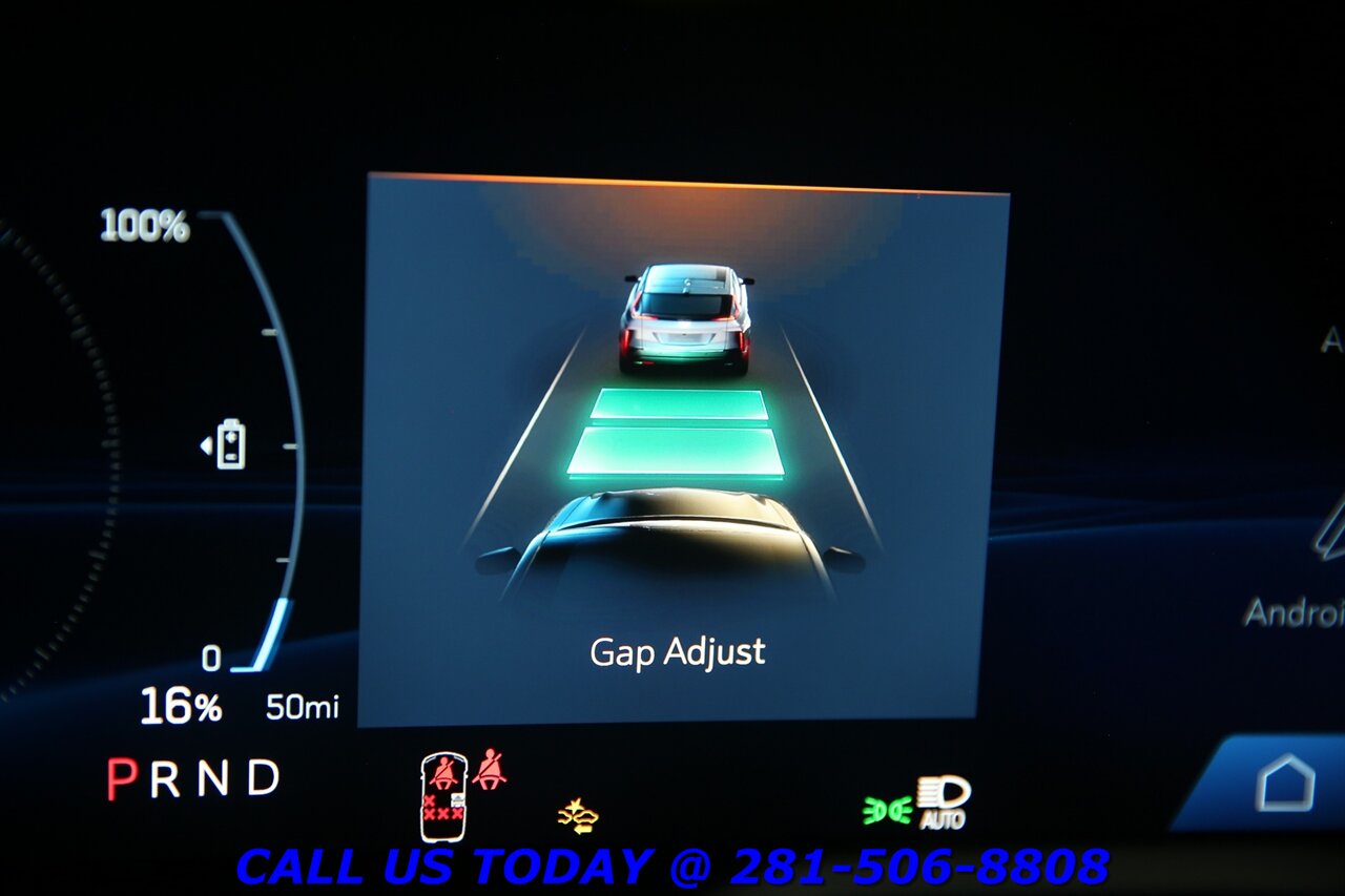 2024 Cadillac LYRIQ 2024 Luxury AWD NAV PANO ADAPTDRIVE CARPLAY 24K Mi - Photo 17 - Houston, TX 77031