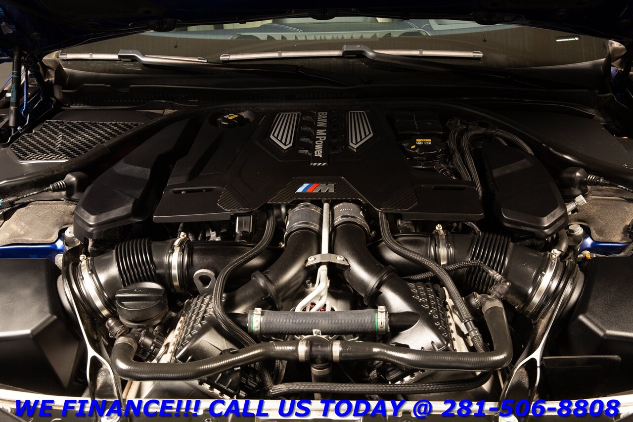 2022 BMW M8 2022 Competition AWD COUPE NAV HUD CARBON 38K MLS   - Photo 23 - Houston, TX 77031