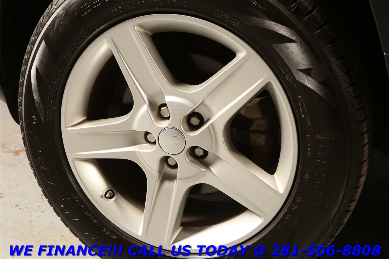 2020 Land Rover Defender 2020 110 S AWD 7-PASS NAV PANO BLIS 3ROW MERIDIAN - Photo 26 - Houston, TX 77031